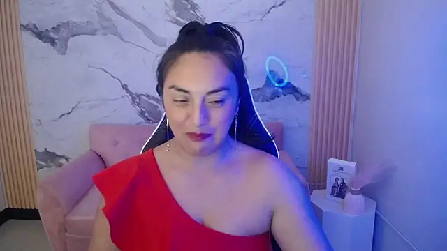 Snapshot of tamara_ch1 chatting on 11.08.25 tamara ch1 online show from 11.08.25