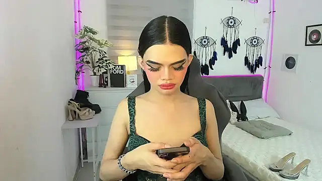 Snapshot of tstoni_talks chatting on 09.09.25 tstoni talks online show from 09.09.25