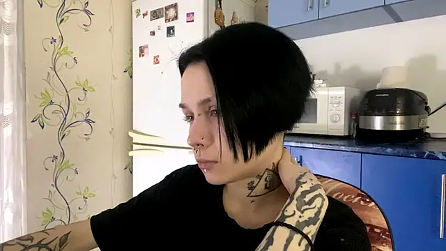 CandaceBlaze online show from 10.28.25