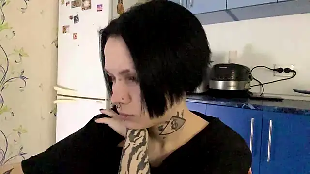 CandaceBlaze online show from 11.06.25