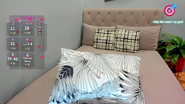 OpheliaMia online show from 03.13.26