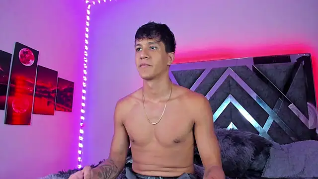 Robertmiller21 online show from 09.25.25