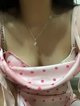 Snapshot of kem_2000 chatting on 10.08.25 kem 2000 online show from 10.08.25