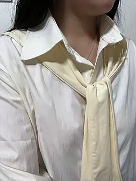 Snapshot of kem_2000 chatting on 10.27.25 kem 2000 online show from 10.27.25