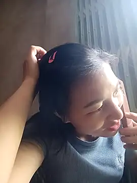 YAYAA-502 online show from 10.10.25