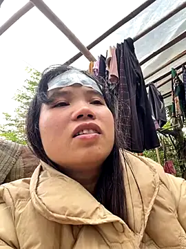 Ngoc-bbi online show from 10.27.25