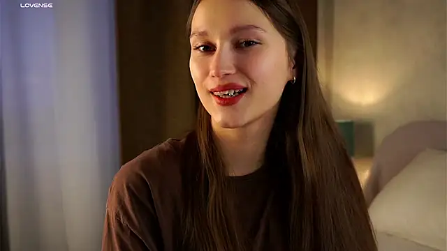 MelaniSeiver online show from 10.31.25