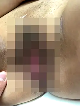 Snapshot of chinsemechan chatting on 10.28.25 chinsemechan online show from 10.28.25