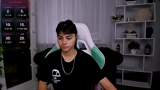 Cocoa Sins online show from 11.06.25