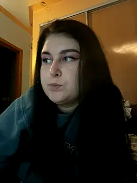 Snapshot of DazzzlingDame chatting on 10.11.25 DazzzlingDame online show from 10.11.25