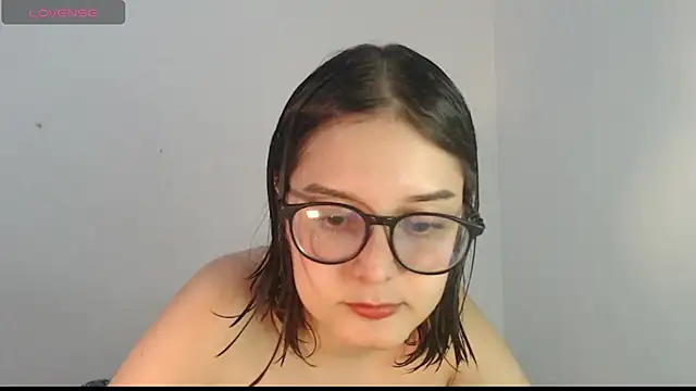MadieLorez online show from 09.09.25