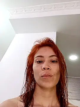 dulcelatin21 online show from 09.12.25