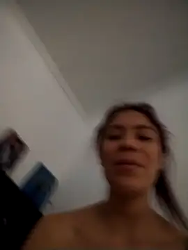 dulcelatin21 online show from 11.30.25