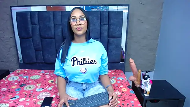 Snapshot of sanabeltits202cl chatting on 02.17.26 sanabeltits202cl online show from 02.17.26