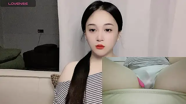 woaiqinqin online show from 09.25.25