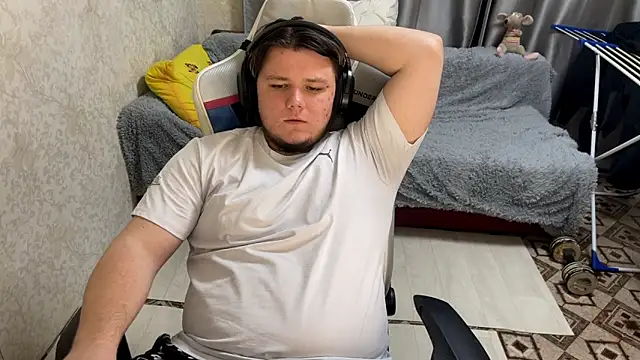 desiredude9 online show from 09.29.25