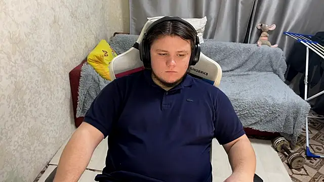 desiredude9 online show from 09.30.25