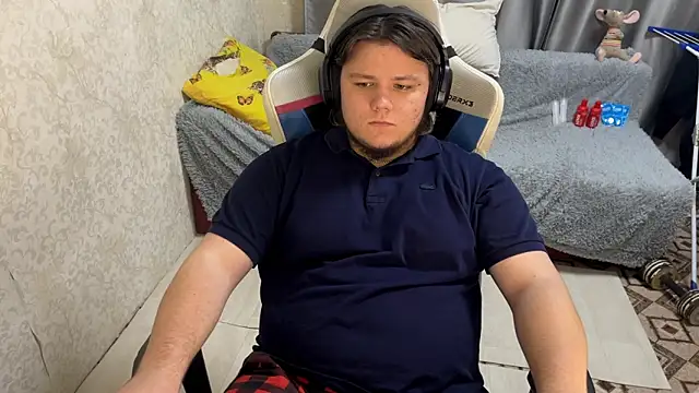 desiredude9 online show from 10.02.25