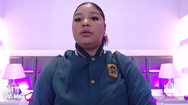 LennaEvans online show from 10.06.25