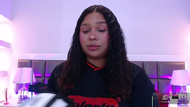 LennaEvans online show from 11.07.25