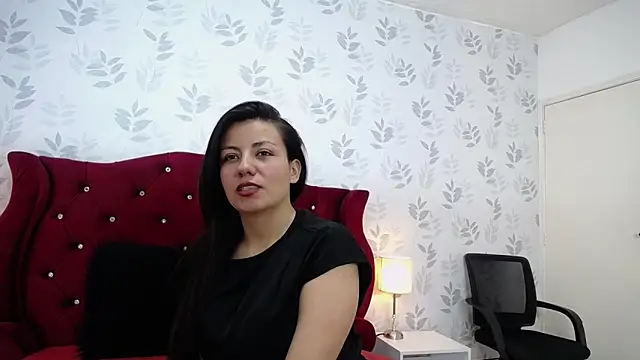 MargarettCooper online show from 10.08.25