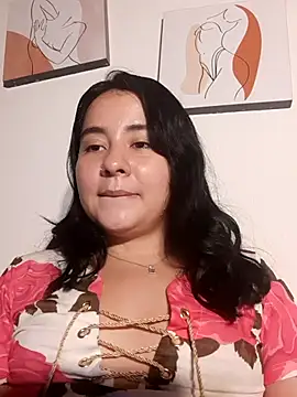 Snapshot of Yuli-27 chatting on 10.12.25 Yuli-27 online show from 10.12.25