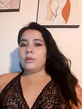 Snapshot of Yuli-27 chatting on 11.04.25 Yuli-27 online show from 11.04.25