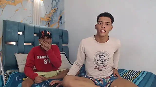 PRETTY FEM online show from 02.15.26