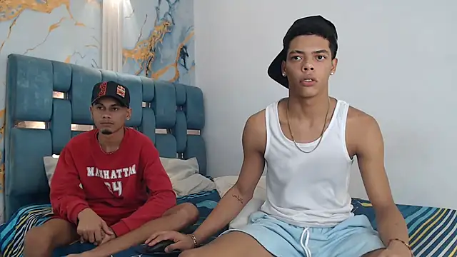 PRETTY FEM online show from 02.25.26