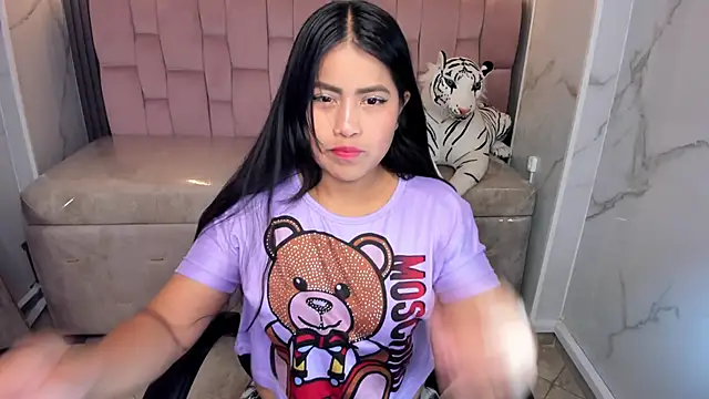 Victoria b  online show from 10.09.25