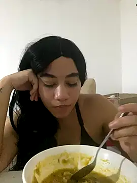 Snapshot of Kataleya_Monett chatting on 09.18.25 Kataleya Monett online show from 09.18.25