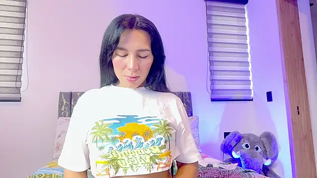 Snapshot of greciadom555 chatting on 09.16.25 greciadom555 online show from 09.16.25