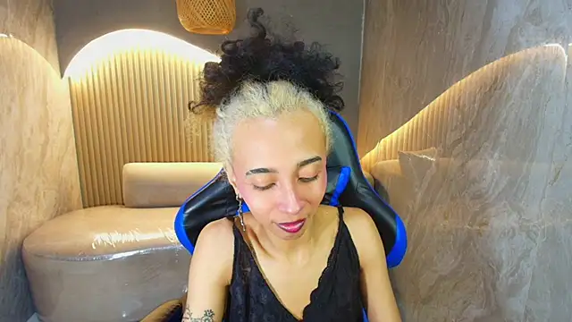 Agnis ink r online show from 10.15.25