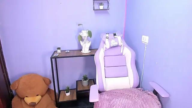 celeste contreras online show from 10.06.25