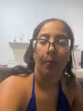 Jessyivonne online show from 11.04.25