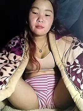 lylylove online show from 02.09.26