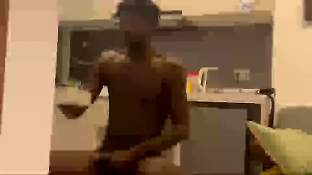 JuicyBlackD83 online show from 12.02.25