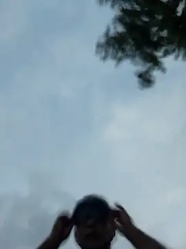 Snapshot of anggllaaa chatting on 10.11.25 anggllaaa online show from 10.11.25