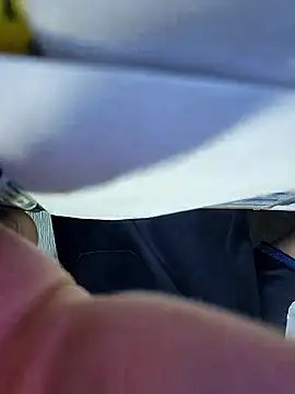 Snapshot of anggllaaa chatting on 10.29.25 anggllaaa online show from 10.29.25