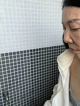 xiiuuff18 online show from 10.24.25