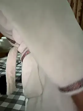 xiiuuff18 online show from 04.01.26