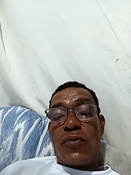 Snapshot of cannabis49 chatting on 03.31.26 cannabis49 online show from 03.31.26