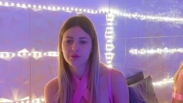 Aishha  online show from 11.28.25