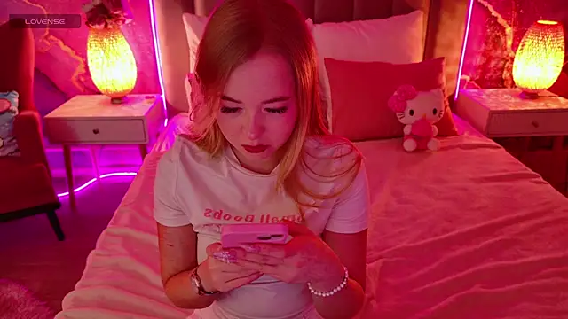 MellisaLanee online show from 09.24.25