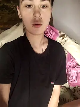 ToryTayler online show from 04.10.26