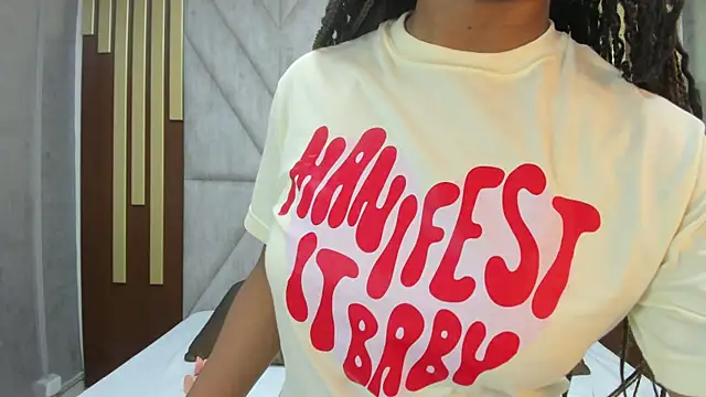 NaomiReyes online show from 09.20.25