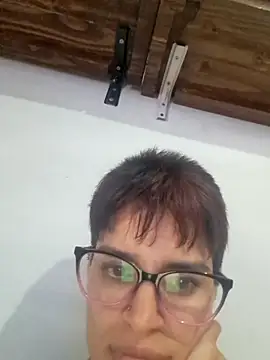 Snapshot of culitobosterook chatting on 10.22.25 culitobosterook online show from 10.22.25