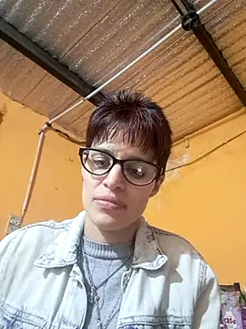 Snapshot of culitobosterook chatting on 11.08.25 culitobosterook online show from 11.08.25