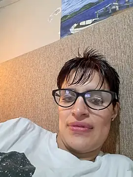 Snapshot of culitobosterook chatting on 11.15.25 culitobosterook online show from 11.15.25