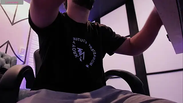 JhoanMontes online show from 10.14.25